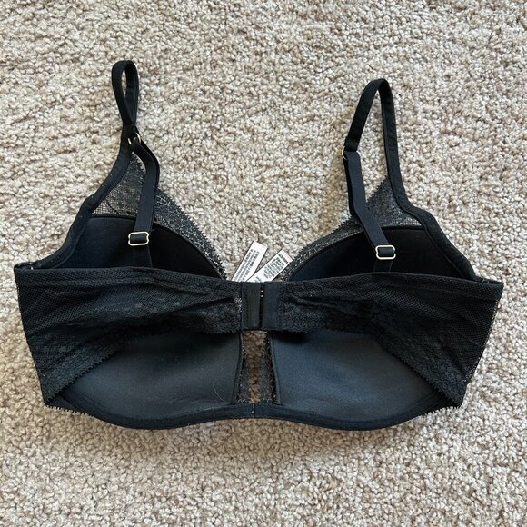 Victoria's Secret Incredible by Victoria Plunge Black Lace Bra 34DD - Picture 3 of 10